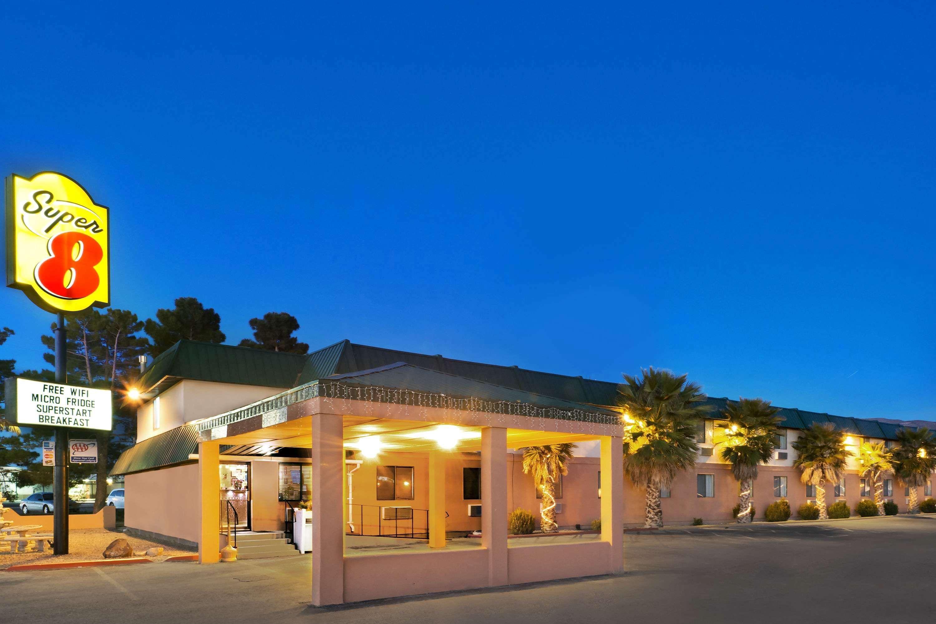 Super 8 By Wyndham Alamogordo - White Sands Esterno foto