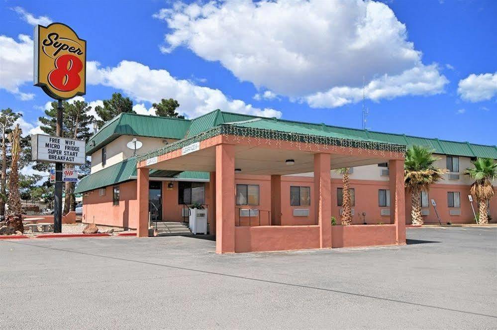 Super 8 By Wyndham Alamogordo - White Sands Esterno foto
