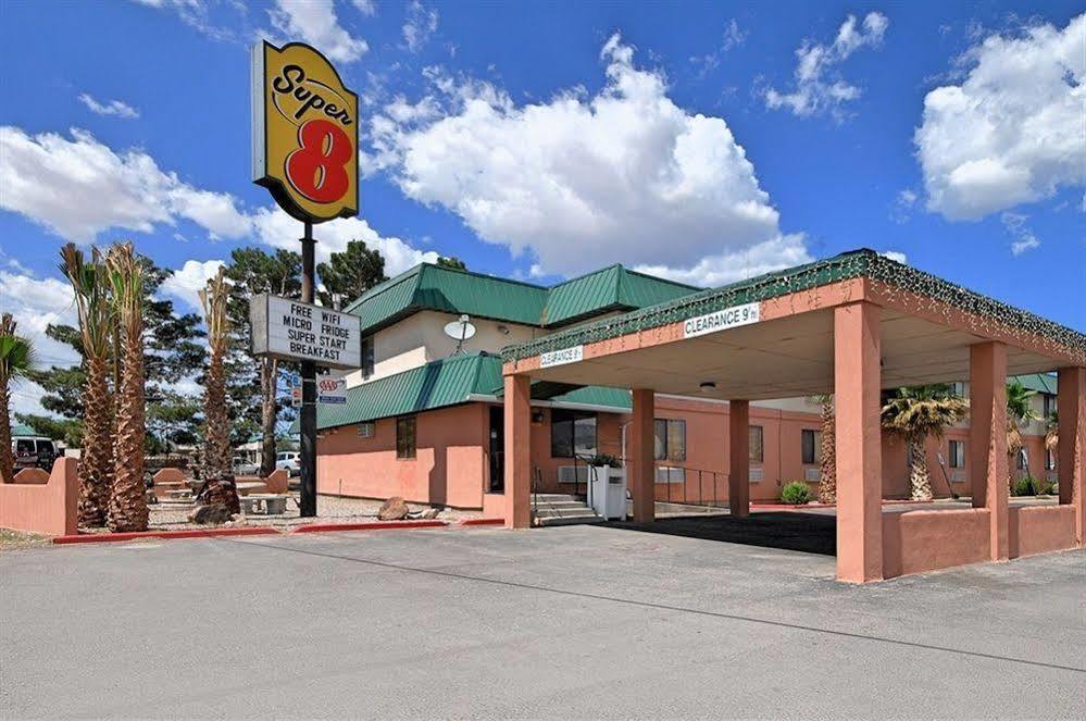 Super 8 By Wyndham Alamogordo - White Sands Esterno foto